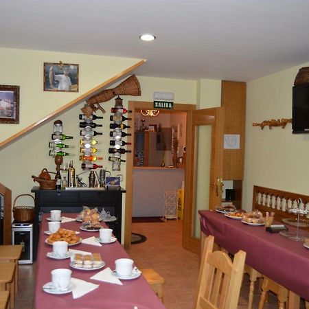 Hotel Ana Cangas De Narcea Dış mekan fotoğraf