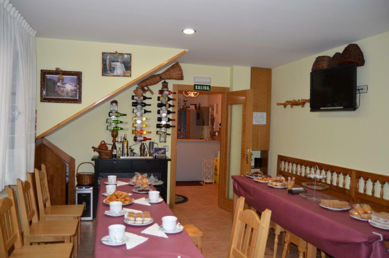 Hotel Ana Cangas De Narcea Dış mekan fotoğraf